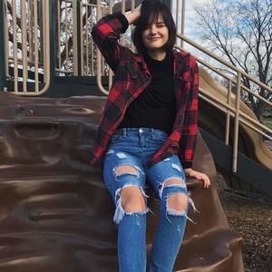 Meet your Posher, Casey